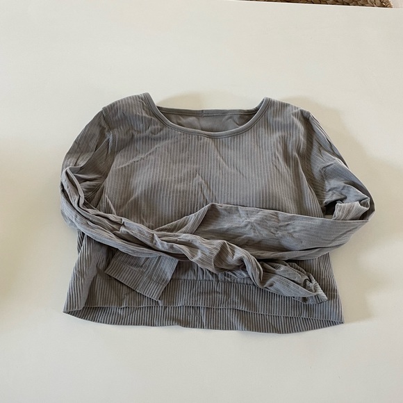 Lululemon Ebb to Street Long-Sleeve Shirt - Picture 4 of 5